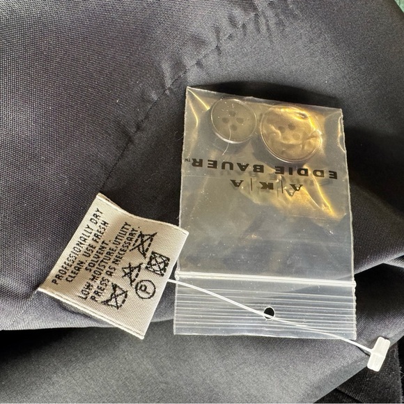 Eddie Bauer AKA Black Linen Blend Blazer Jacket Size 6 - Picture 12 of 12